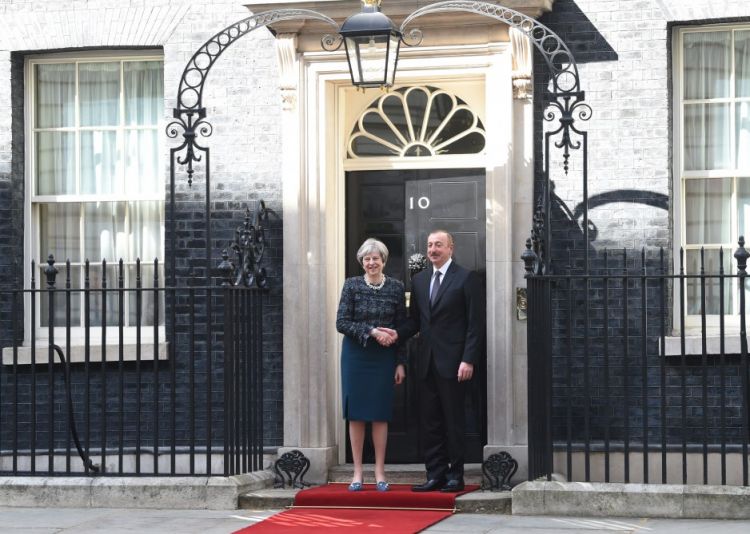 Prezident Tereza Meylə görüşdü  - FOTOLAR